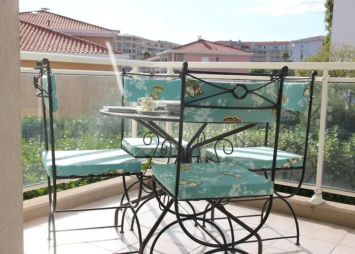 Juan Flore: Calme Absolu A 100m De La Apartment