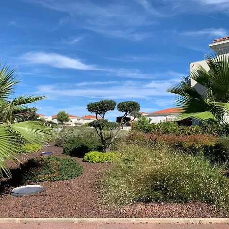 Juan Flore: Calme Absolu A 100m De La *