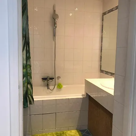 Juan Flore: Calme Absolu A 100m De La Apartment