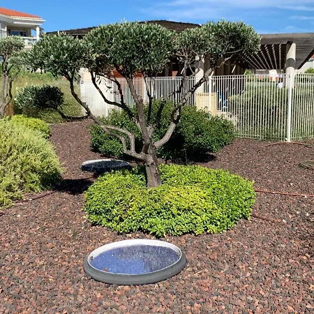 Juan Flore: Calme Absolu A 100m De La *