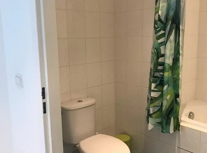 Juan Flore: Calme Absolu A 100m De La *